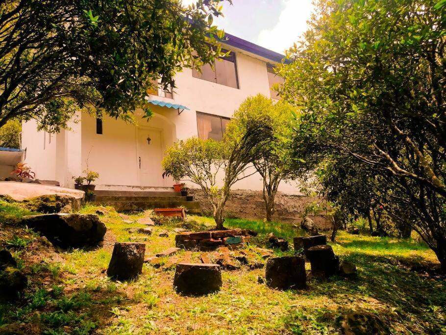 Casa Martin En Banos De Agua Santa Villa Kültér fotó